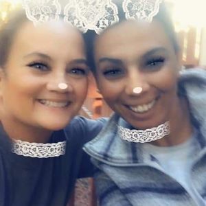 Meet your Posher, Iris